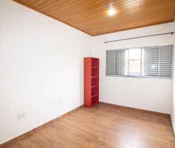 Casa para alugar com 74m², 2 quartos e sem vaga - Foto 3