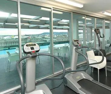 1 BED UNFURNISHED IN CASINO TOWERS - Photo 2