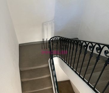 A LOUER - TRIPLEX BEAUMES DE VENISE - 4 pièces 82.70m² - Photo 4
