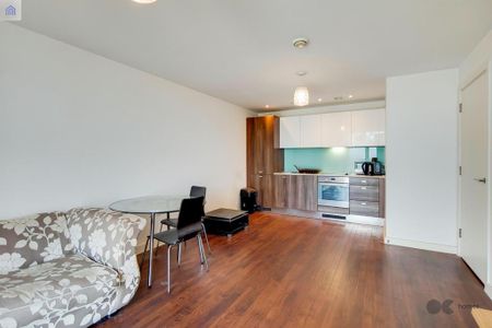 1 bedroom flat to rent - Photo 2