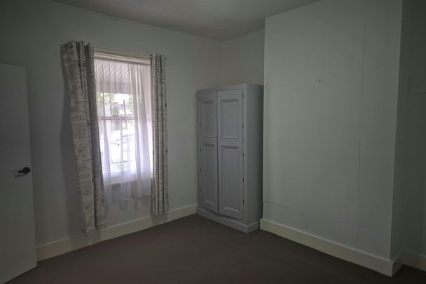 42a Rankin Street - Photo 1