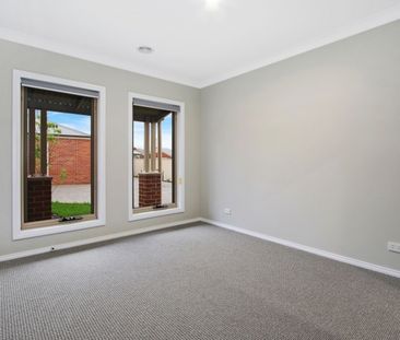 MODERN UNIT - ONLY TWO ON THE BLOCK - Photo 3