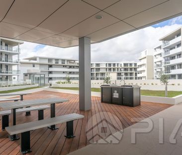 Include Bills* As New Studio Apartment, Close to Train Station With... - Photo 3