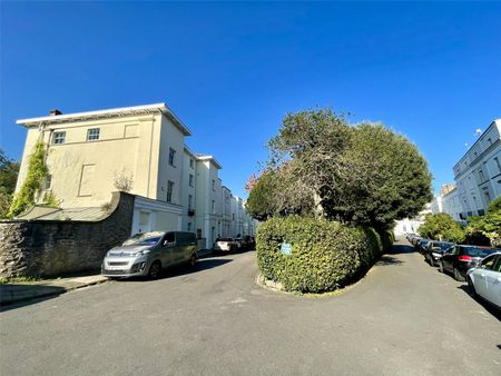 1 Bedroom - Photo 5