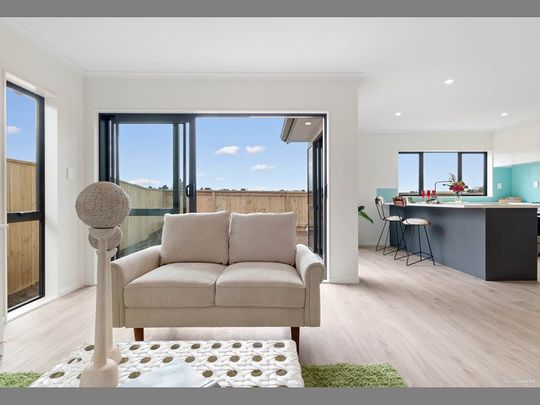 Great Home in Prime Location - Photo 1