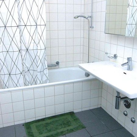 Möbliertes Zimmer zentral - Photo 4