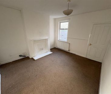 St Johns Road, Doncaster - Photo 3