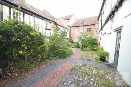 1 bedroom maisonette to rent - Photo 4