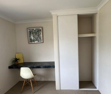 East Victoria Park - Photo 3