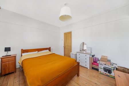 3 Bed Terraced House, Glenavon Road, E15 - Photo 5