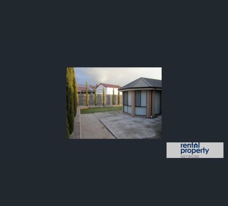 42 Wallace Drive, Craigmore, SA 5114 - Photo 3