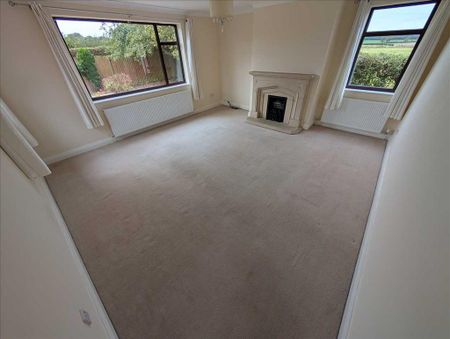 4 bedroom bungalow to rent - Photo 4