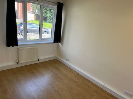 Glyncollen Crescent, Ynysforgan, Swansea, SA6 6SB - Photo 4