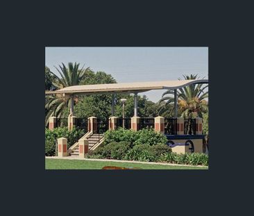 BEAUTIFUL VILLA WITH PRIVATE COURTYARD - Photo 6