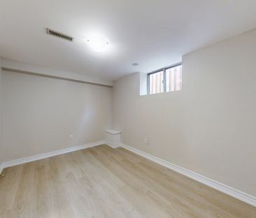 For Lease - 19 Lilian Drive Unit# Lower, Toronto, Ontario - Photo 1