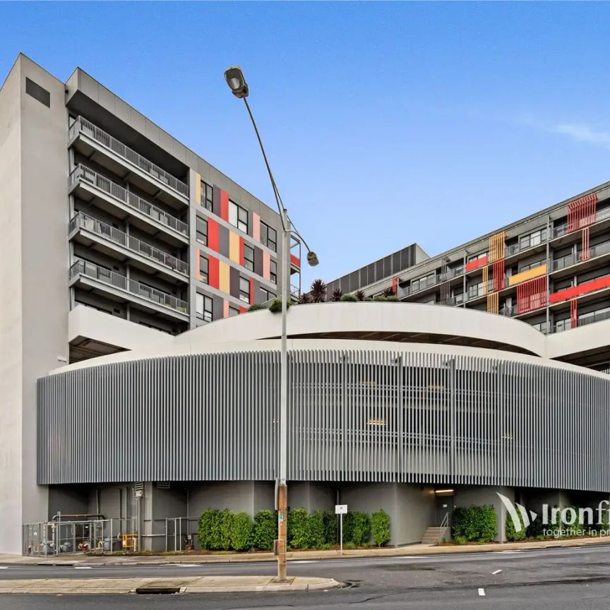1042/18 Albert Street, Footscray VIC 3011 - Photo 1