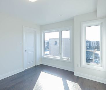 For Lease - 37 Wild Rose Gardens Unit# 2, Toronto, Ontario - Photo 3