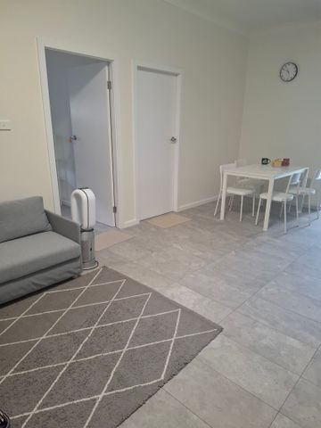 Strathfield - Photo 2