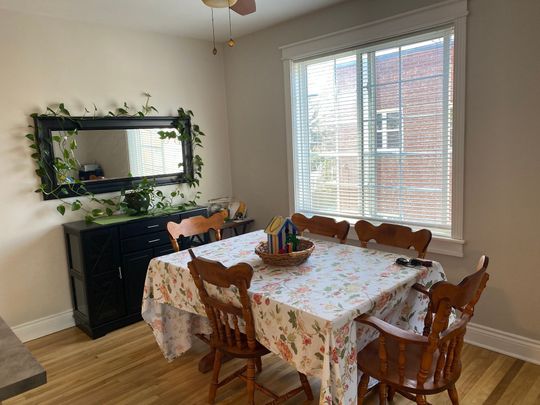 Condo for rent, Montréal-Ouest - Photo 1