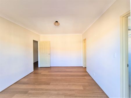 SECURITY AND SPACIOUS TWO BEDROOM UNIT - UPGRADED - Photo 4