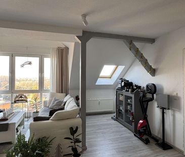 ***TOP Lage – Sanierte 3 RWE im DG – 2 Bäder – Dusche und Badewanne... - Photo 3