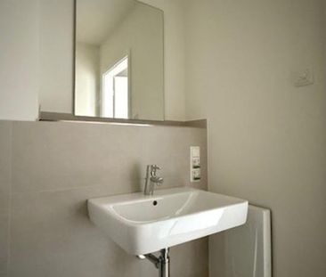 Barrierefreier Neubau: Geräumige 2-Zimmer-Wohnung mit toller Einbau... - Photo 3