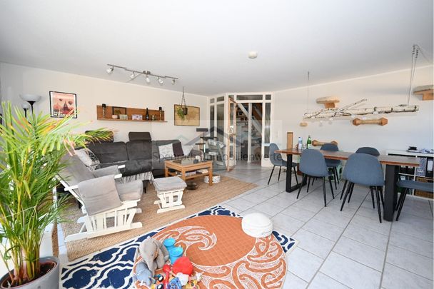 Attraktive 3-Zimmer-Maisonettewohnung mit Balkon in Hürth-Alt-Hürth - Photo 1