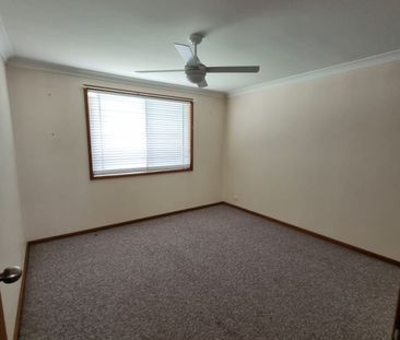 2/5 Courtney Close, Wallsend, NSW 2287 - Photo 3