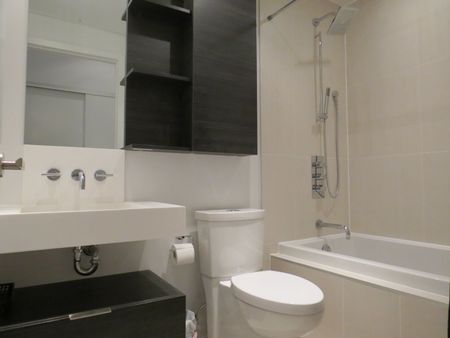 For Lease - 5 St Joseph Street Unit# 415, Toronto, Ontario - Photo 3