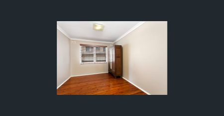 Beach side living - Photo 4