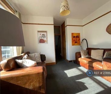 1 bedroom in a flat share to rent - Photo 1