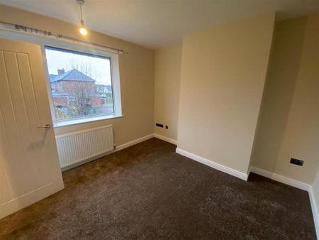3 bedroom semi-detached house to rent - Photo 3