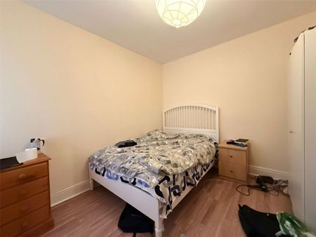 4 bedroom house to rent Coventry Road, Southampton, Hampshire, SO15 - Photo 2