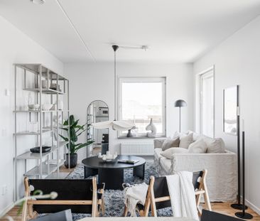 Torpängsgatan 12B, 74130, Knivsta - Photo 1