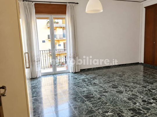 Trilocale via San Giacomo dei Capri 59, Arenella, Napoli - Foto 1