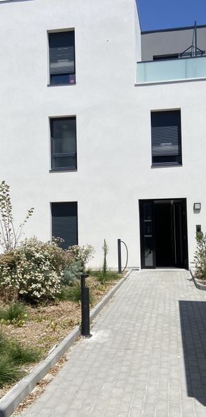 Location Appartement 2 pièces 45m² BEZANNES 51430 - Photo 1