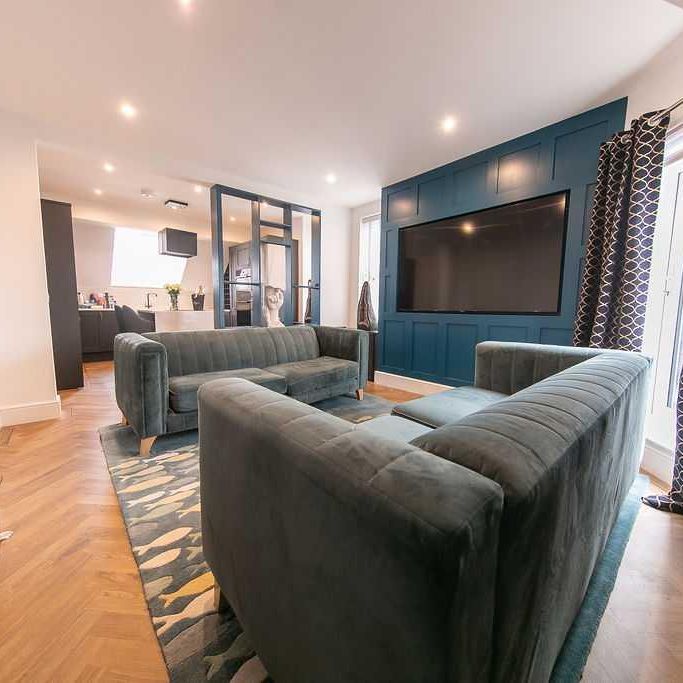 2 bedroom apartment to rent - Photo 1