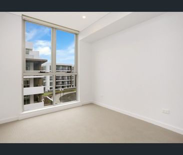 Beautiful 2 Bedroom Apartment - Great Location! - Photo 2