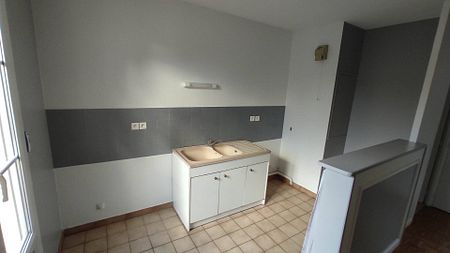 Location appartement 2 pièces 42 m² à Meximieux (01800) - Photo 2