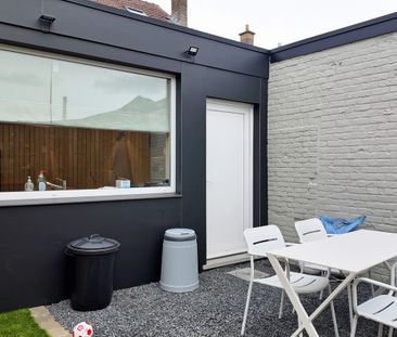 Gerenoveerde woning met zonnige tuin en zonnepanelen in Eeklo! - Photo 4