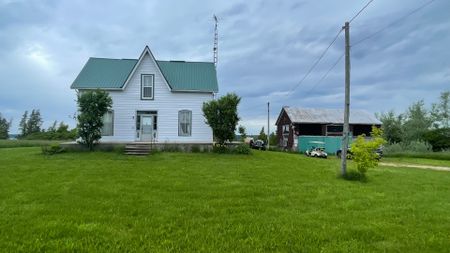 For Lease - 848 County Rd 18 Road, Prince Edward County, Ontario - Photo 2