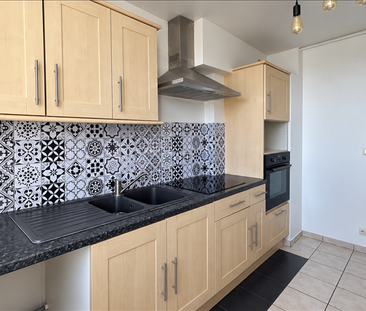 3 pièces - 56,8 m² - 3ème étage - Colocation non autorisée - Photo 6