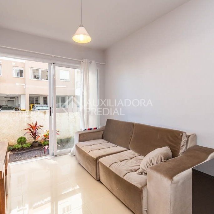 Apartamento com 1 quarto e 65m² para alugar em Santa Tereza, Porto Alegre. - Photo 1