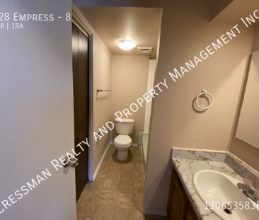 1 bed 1 bath APARTMENT located in Rosemont, Regina, SK. - Photo 5