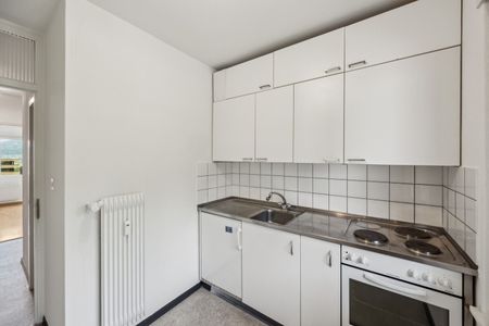 Bel appartement dans un cadre verdoyant - Photo 3