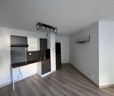 Location Appartement 2 pièces 36m² PERIGUEUX 24000 - Photo 5