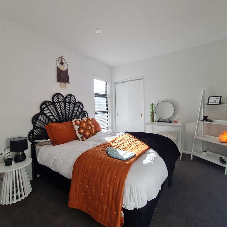 242 Edgeware Road, Edgeware - Photo 1