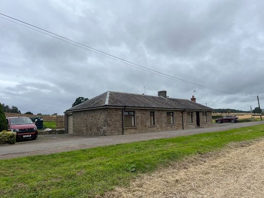 Cottage No1 Huntly Farm, Invergowrie, Dundee - Photo 1