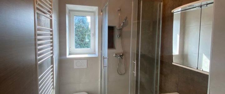 ERSTBEZUG Kernsanierte schöne ruhige 3-Zmmer Wohnung zu vermieten - Foto 1