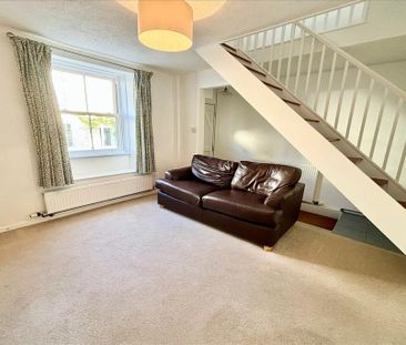 2 bedroom terraced house to rent - Photo 1